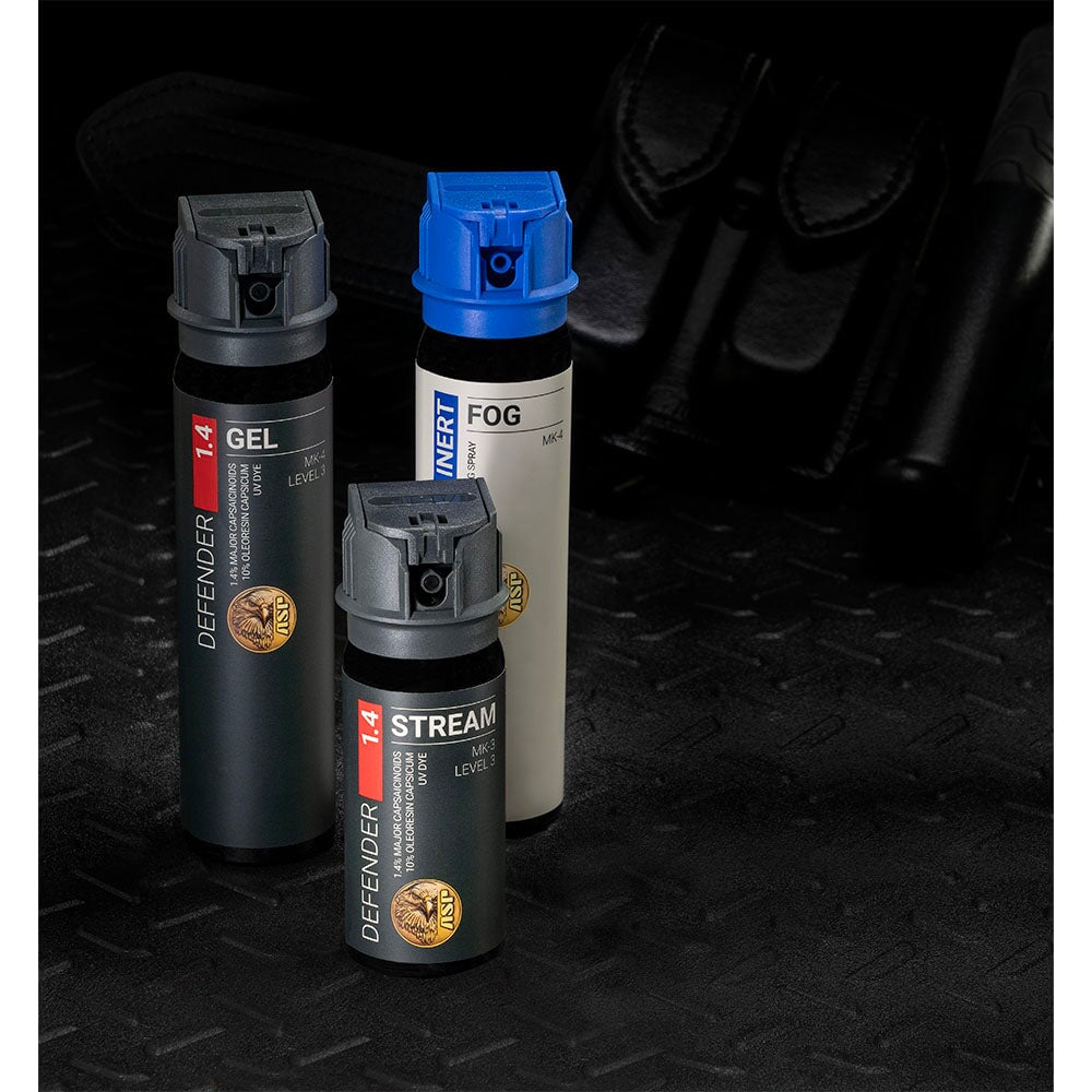 NEW Defender LE Inert Trainer, Gel