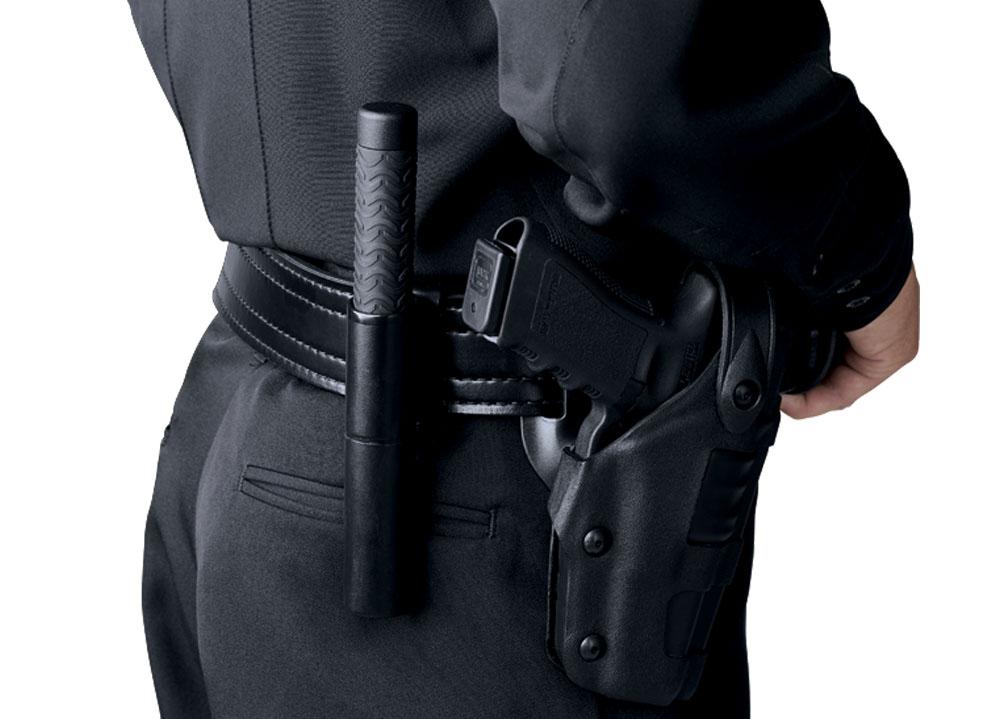 Federal scabbard for baton on belt